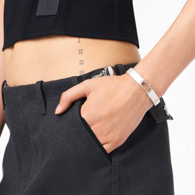 le bracelet en cristal Marc Jacobs R8NP428