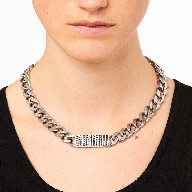 le collier de chaîne d'identification de monogramme de code-barres Marc Jacobs R8NP418