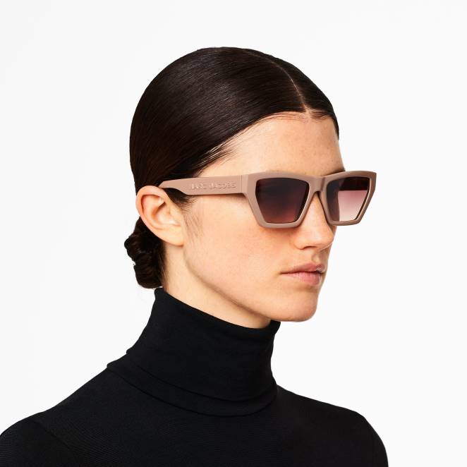lunettes de soleil yeux de chat Marc Jacobs R8NP383