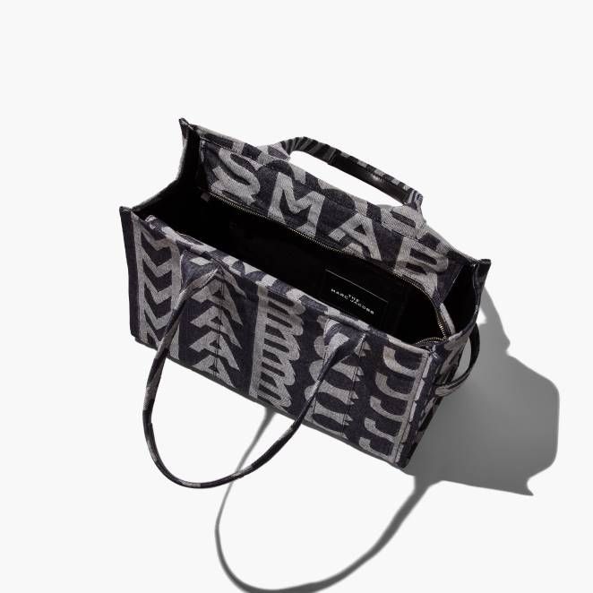 le grand cabas en jean monogrammé Marc Jacobs R8NP90