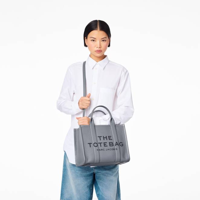 le sac fourre-tout moyen en cuir Marc Jacobs R8NP39