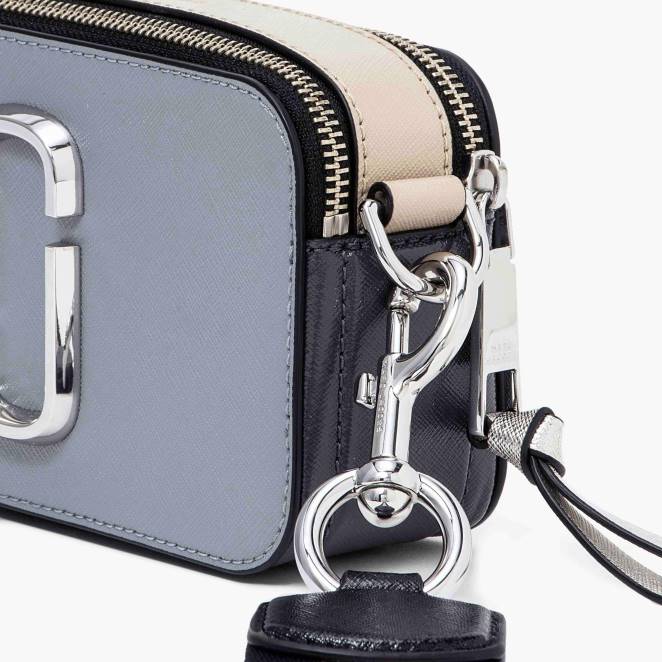 l'instantané Marc Jacobs R8NP158