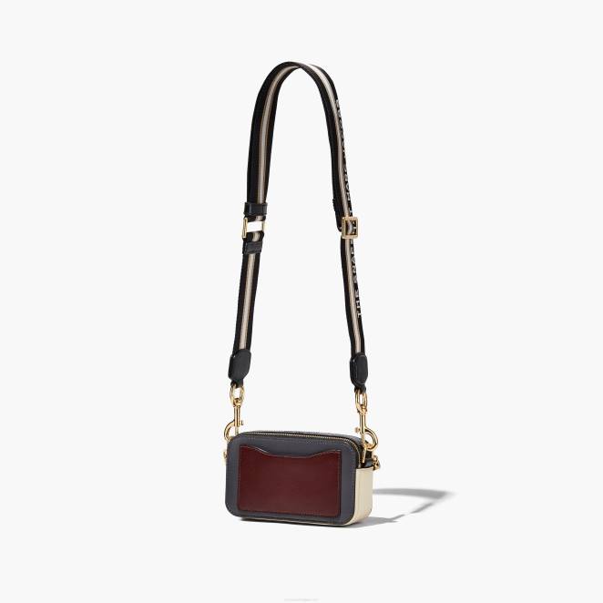 l'instantané Marc Jacobs R8NP162