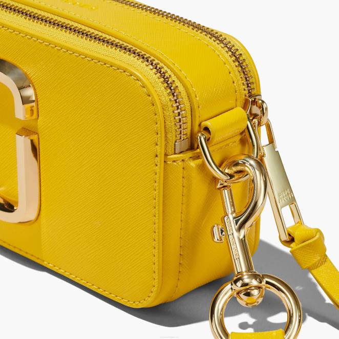 l'instantané de l'utilitaire Marc Jacobs R8NP145