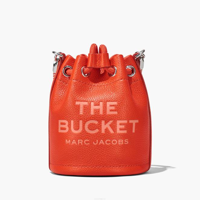 le micro sac seau en cuir Marc Jacobs R8NP121