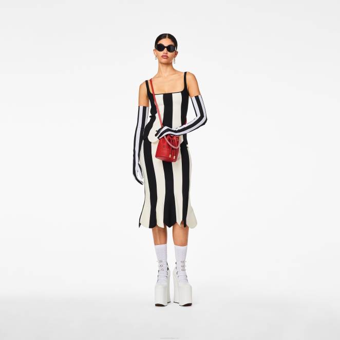 le micro sac seau en cuir Marc Jacobs R8NP127