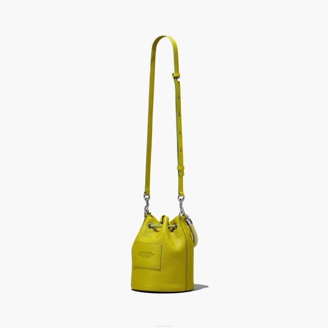 le sac seau en cuir Marc Jacobs R8NP132
