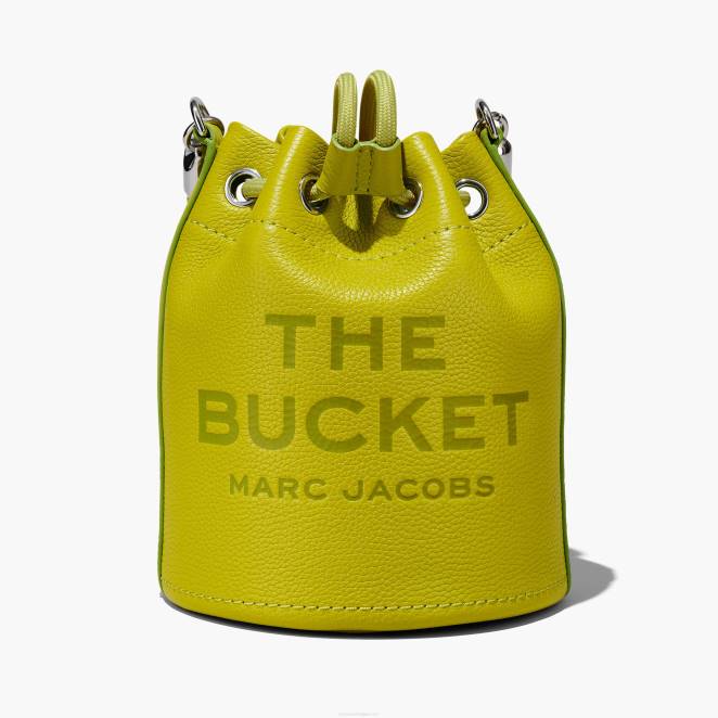 le sac seau en cuir Marc Jacobs R8NP132