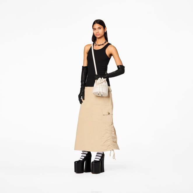 le sac seau en cuir Marc Jacobs R8NP133